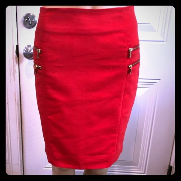 H&M Red Pencil Skirt with Exposed Zippers - Picture 8 of 8
